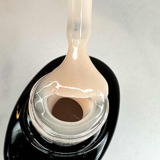 אן אנד די בילדר ג'ל בבקבוק  02- milk pudra